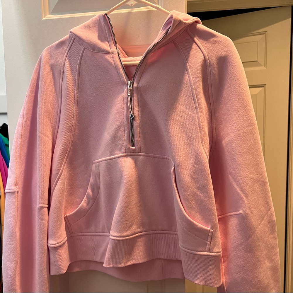 Lululemon Scuba